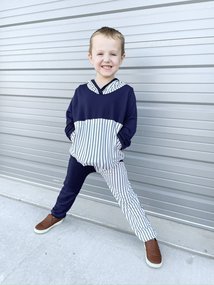 Youth Navy Stripes Set up to 9/10