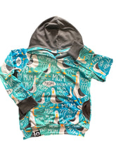 Load image into Gallery viewer, Seagulls “mom” Hooded Top
