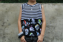 Load image into Gallery viewer, Ice Cream Skulls Hooded Top
