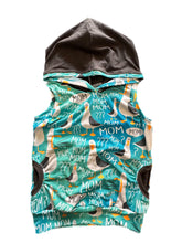 Load image into Gallery viewer, Seagulls “mom” Hooded Top
